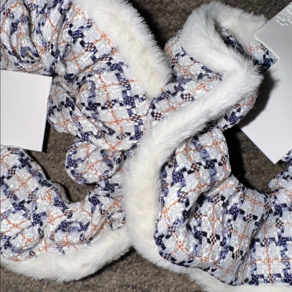Stylish‎ Houndstooth and Plaid Hair Scrunchies